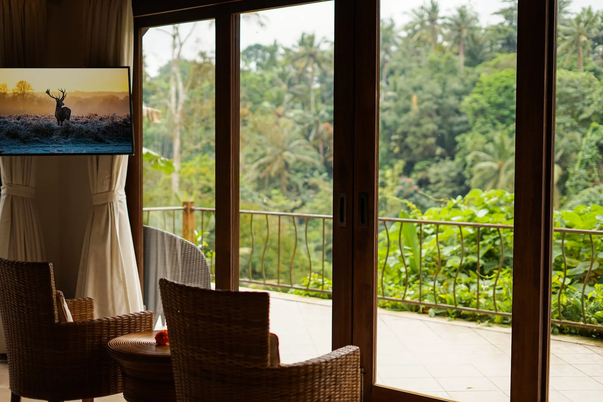 One Grand Deluxe Room (Bintang)